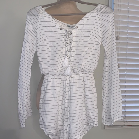 Women’s grey and white striped romper - Picture 3 of 6
